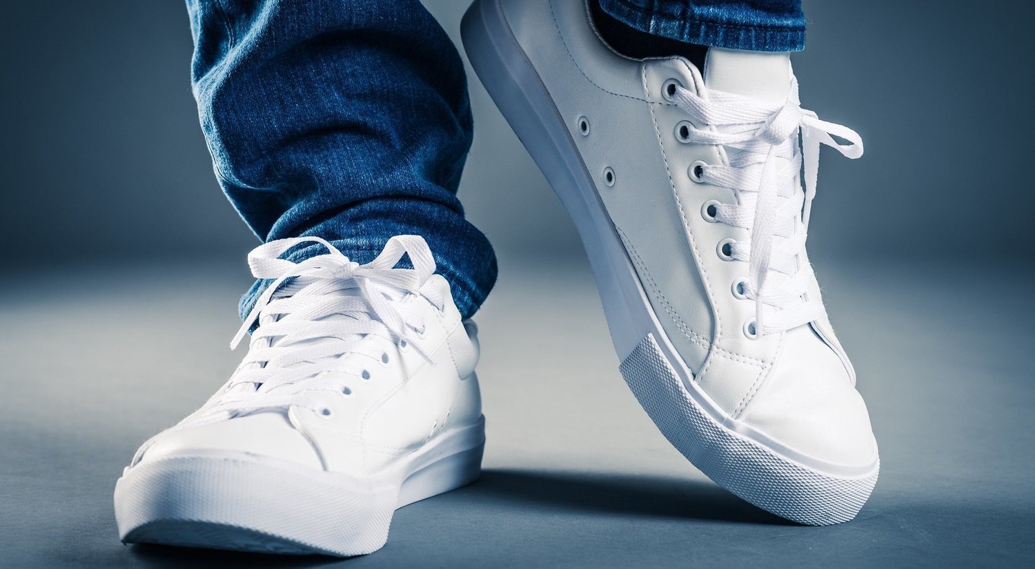 Converse blancas combinar hombre best sale